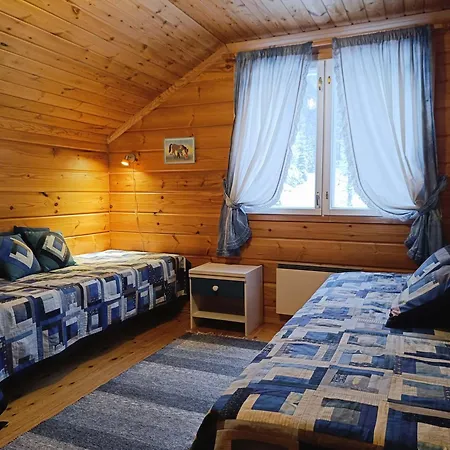 Kuusirinne Alpesi faház *